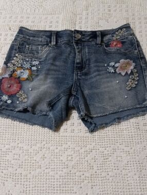 Rocks & Indigo Denim Floral Embroidered Women’s Shorts Sz.6/27